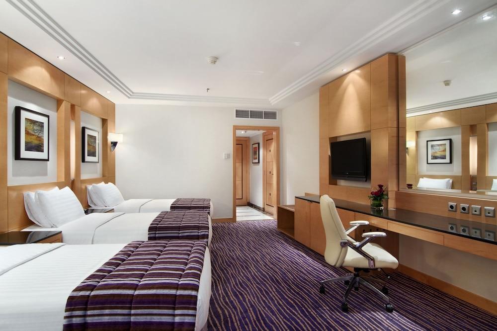 Hotel Makkah Towers Mekka Zewnętrze zdjęcie A room at the hotel