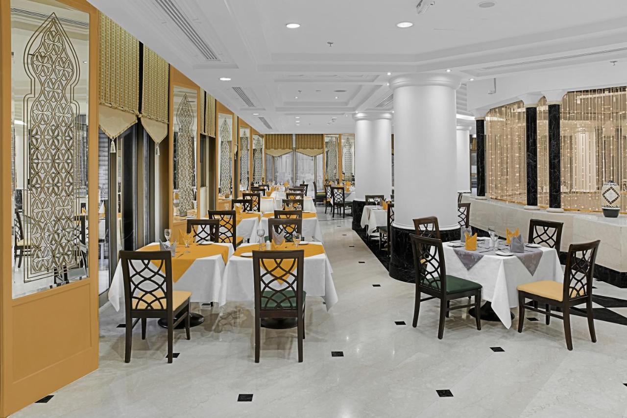 Hotel Makkah Towers Mekka Zewnętrze zdjęcie The restaurant's interior